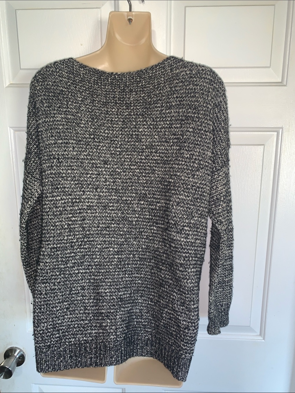 Sweater - Picture 15 of 15